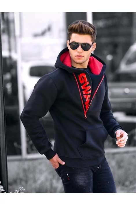 Oldalt cipzáros ,kapucnis fekete pulóver