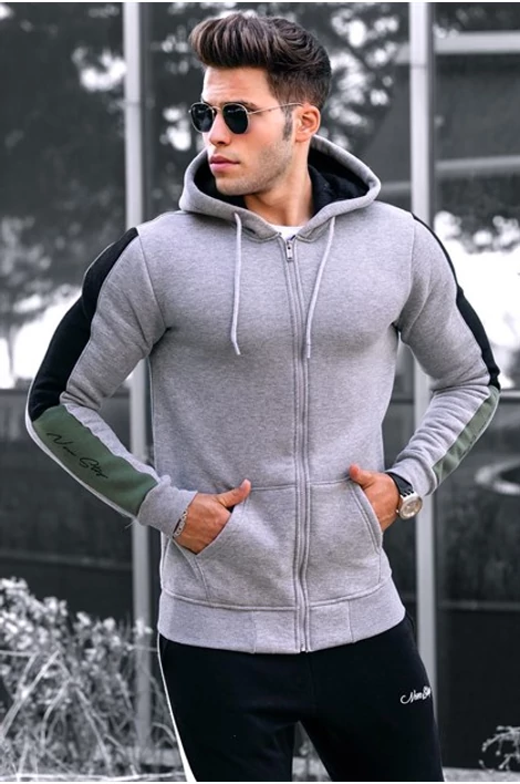 Szürke kapucnis sportos pulóver