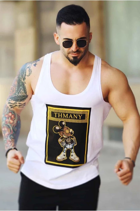 Fehér ujjatlan atléta