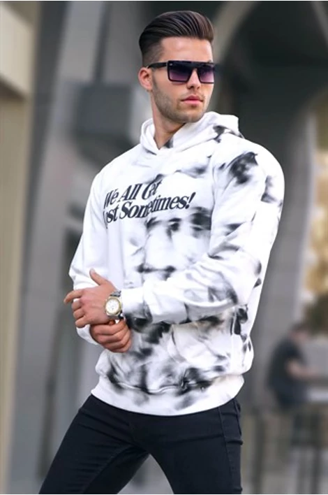 Fehér színű extravagáns pulóver