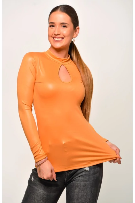 Latex hatású sárga felső