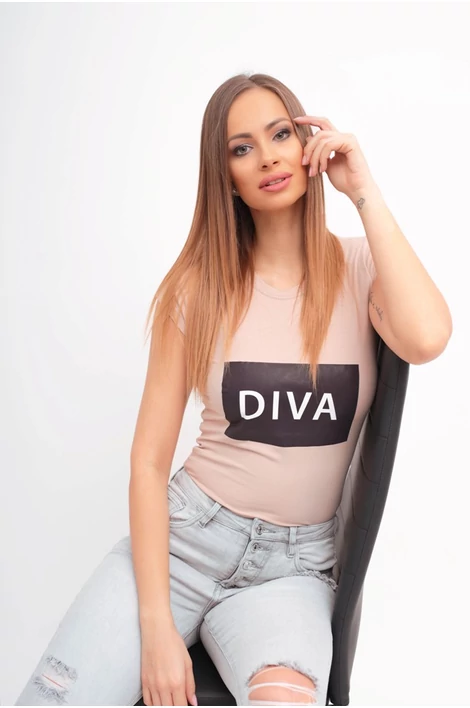 Nyomott mintás drapp felső