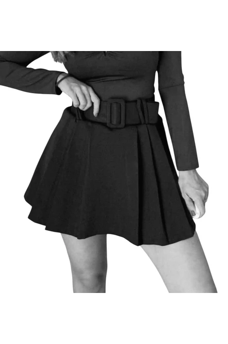 Elegáns fekete rakott szoknya, alsó rövid nadrággal