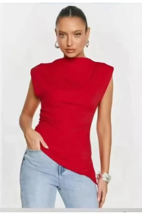 Aszimmetrikus aljú piros  felső