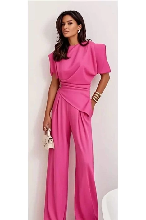 Extravagáns  pink együttes
