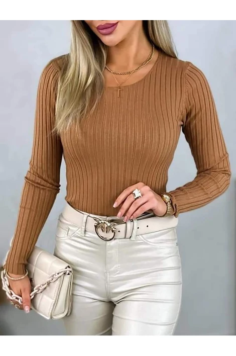 Kerek nyakú rozsdabarna kötött felső