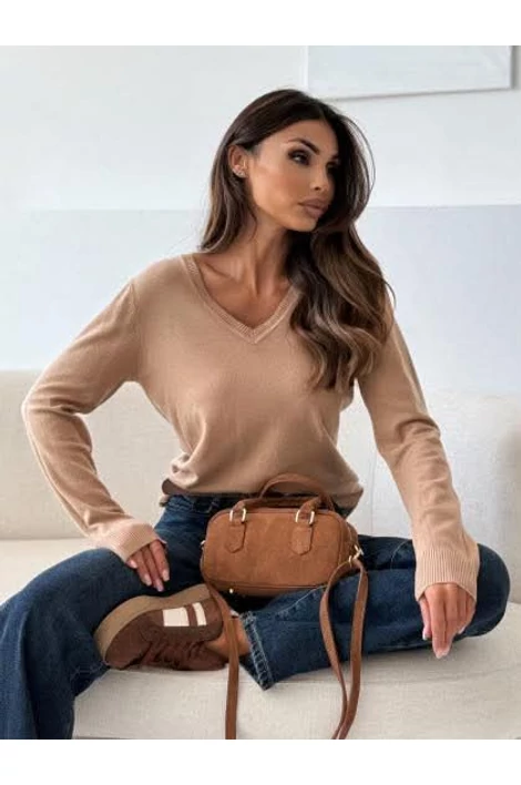V nyakú drapp  kötött felső