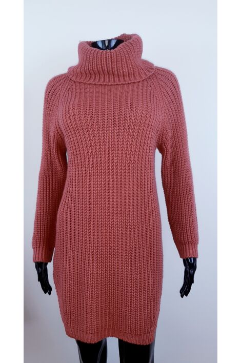 Magasnyakú mályva színű pulóver
