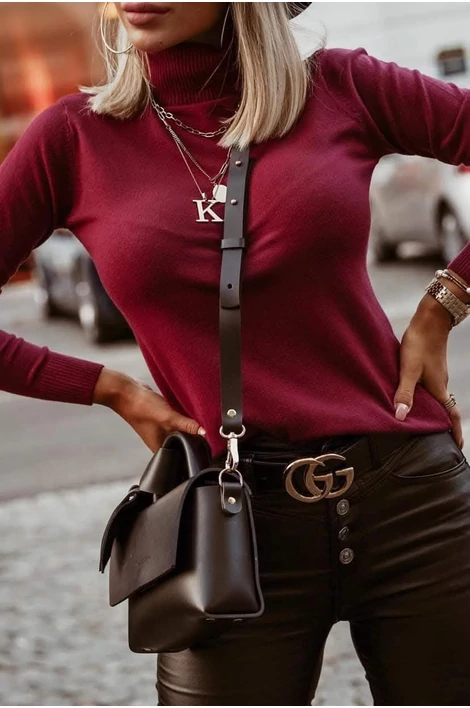 Kötött anyagú bordó garbó