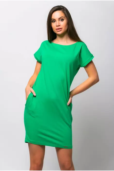 Oldalzsebes zöld mini ruha