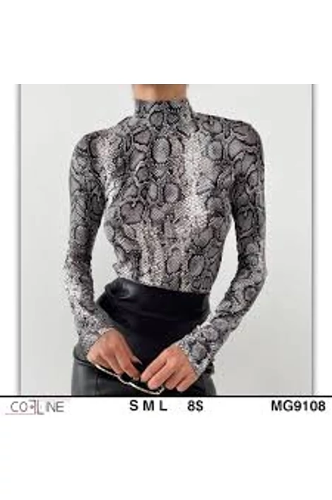 Kígyó mintás szürke garbó