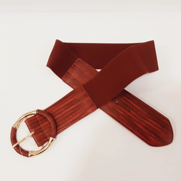 Bordó gumis öv,arany színű csattal