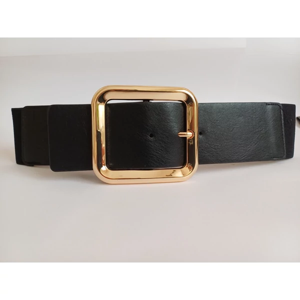 Fekete gumis öv, ,arany színű csattal