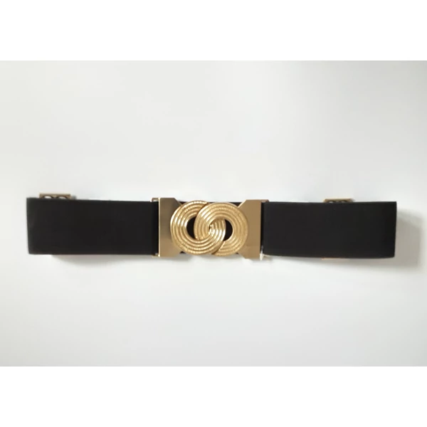Állítható hosszúságú  fekete gumis öv,arany színű csattal