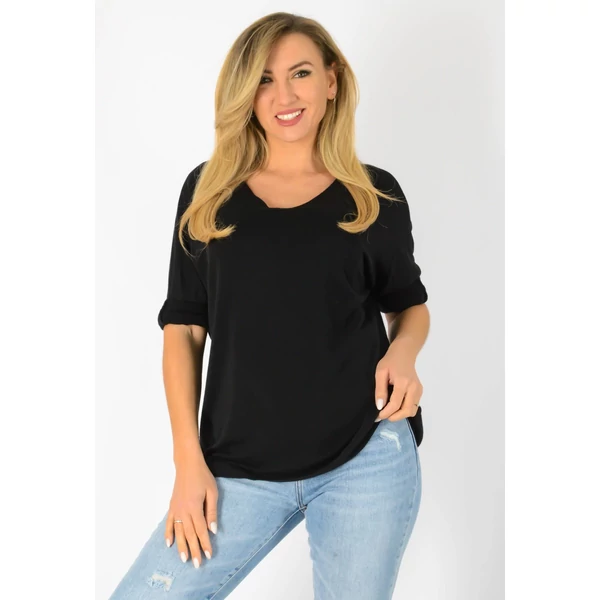 Vékonykötött V nyakú fekete felső