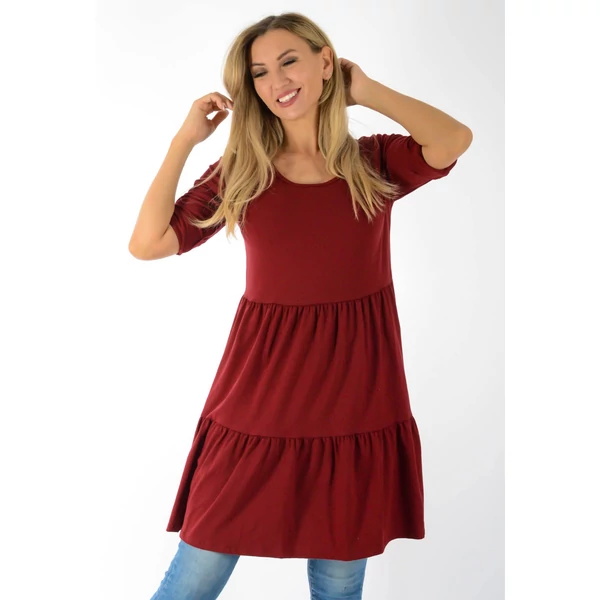 Melani A vonalas bordó ruha