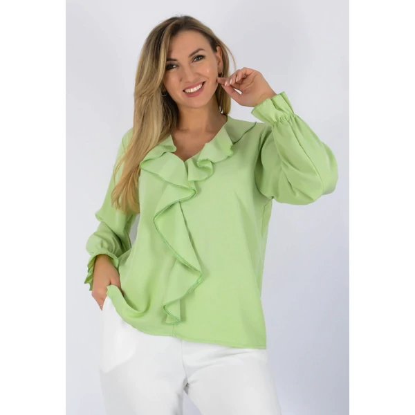 Viktória, fodros galléros világoszöld felső