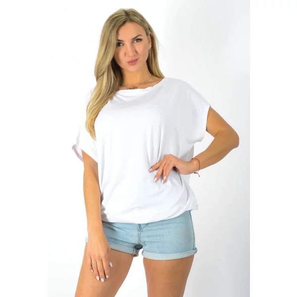 Félvállas gumis derekú  fehér felső
