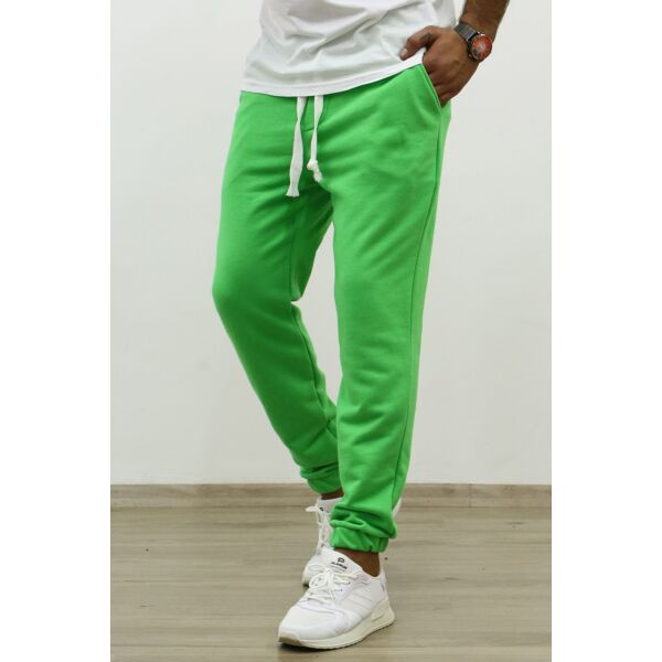 Zöld melegítő nadrág
