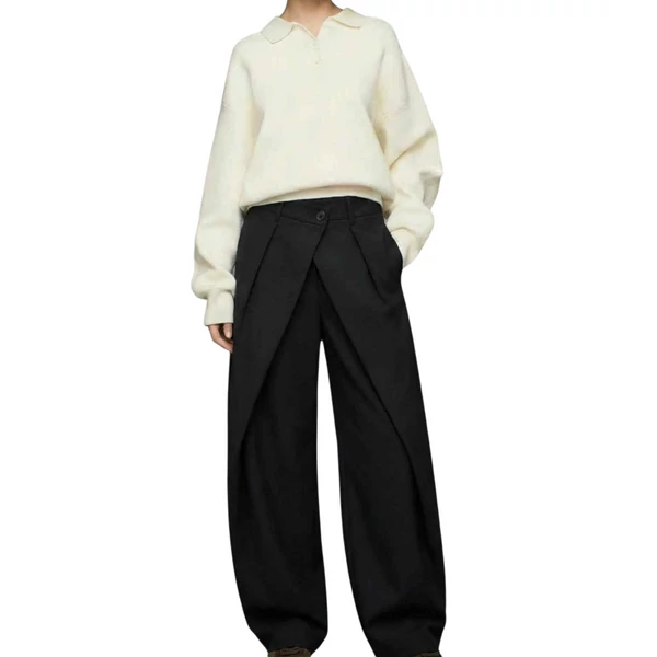 Extravagáns fekete nadrág