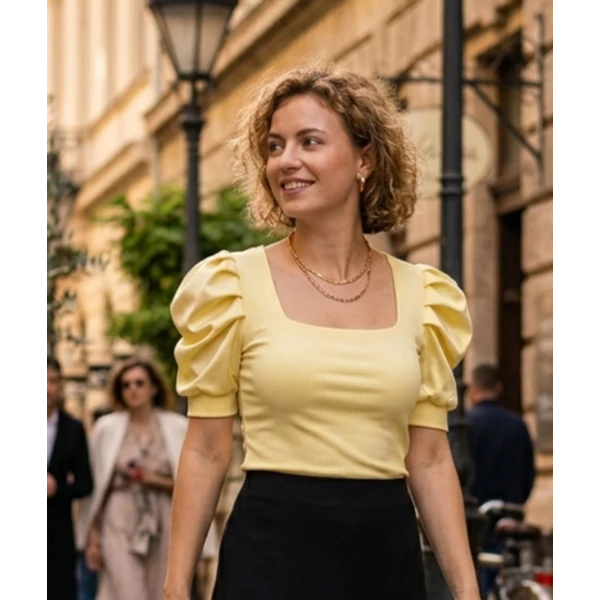 Puffos ujjú  sárga felső