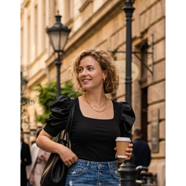 Puffos ujjú  fekete felső