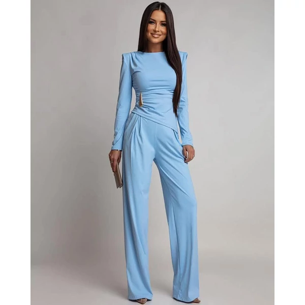 Szilvi extravagáns kék együttes