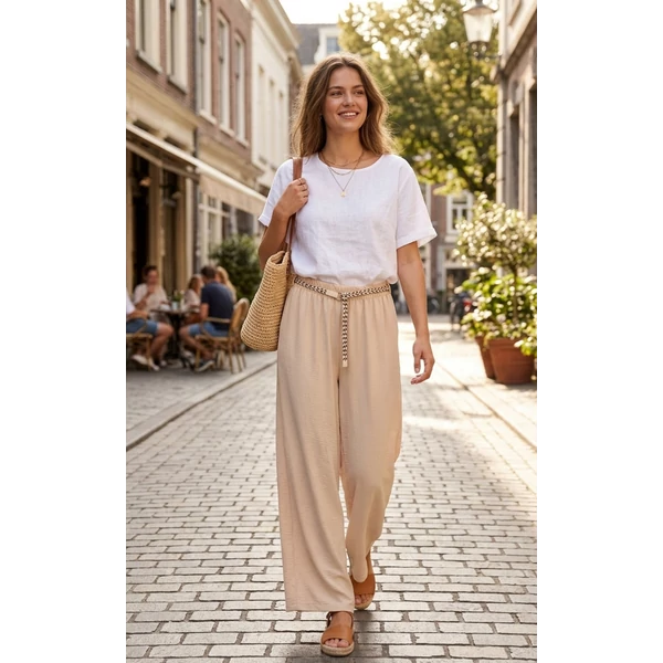 Lenge anyagú bő szabású drapp nadrág 