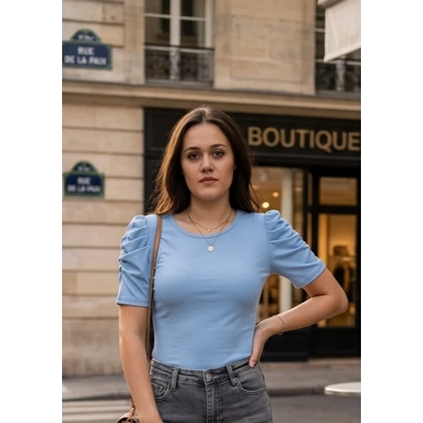 Puffos ujjú  világoskék felső