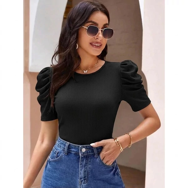 Puffos ujjú  fekete felső