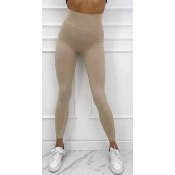 Krém színű  push up hatású leggings