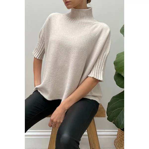 Garbós  drapp kötött felső