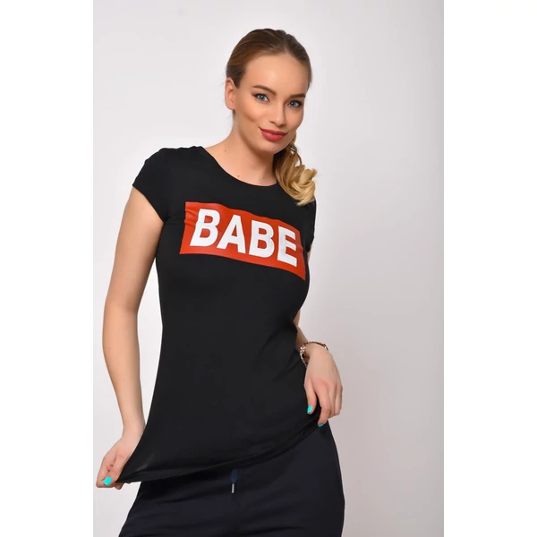 BABE  nyomott mintás fekete póló