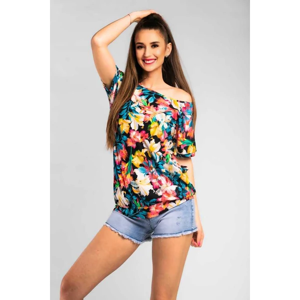 Bő fazonú mintás felső