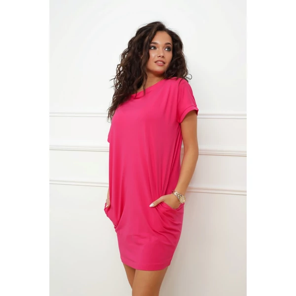 Bő fazonú pink ruha